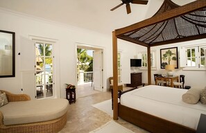Comfortable unit with King bed