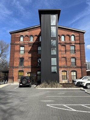 Just some of the ample free parking. 