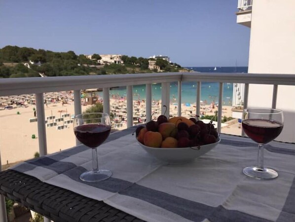 Balcony with Cala Marcal view 