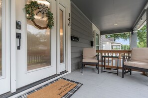 Adorable front porch