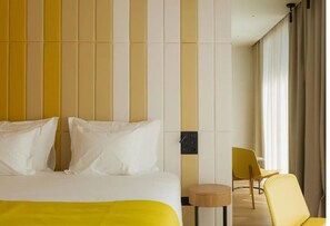 Twin beds