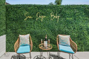 You’re going to love our picture-perfect selfie spot!