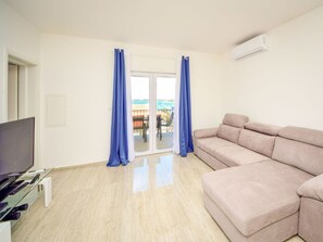 Couch, Comfort, Building, Wood, Flooring, Living Room, Floor, Laminate Flooring, Hardwood, Picture Frame