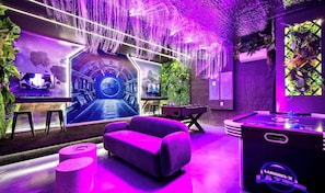 Spielezimmer