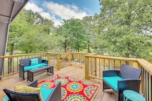Back Deck | Lounge Seating | Gas Grill | Picnic Table | Fire Pit