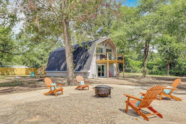 Broken Bow Vacation Rental | 5BR | 2BA | 1,800 Sq Ft | Step-Free Access