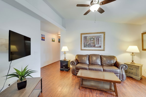 Medford Vacation Rental | 4BR | 2BA | 1,694 Sq Ft | 2 Steps to Access