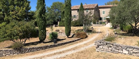 Terrain de l’hébergement 