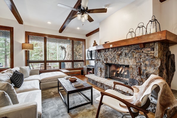 Furniture, Indoors, Living Room, Fireplace, Home Decor
