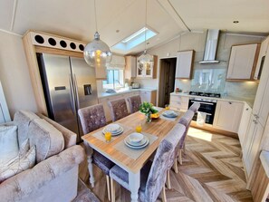 Dining/ Kitchen Overview