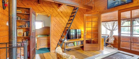 Bisbee Vacation Rental | 2BR | 1.5BA | Stairs Required | 1,432 Sq Ft