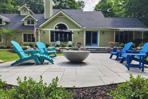 Golf Side Patios with Outdoor Fire Pit