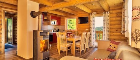 Chalet mit Sauna-Esszimmer