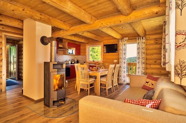 Chalet mit Sauna-Esszimmer