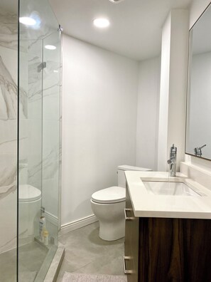  private washroom and Shower