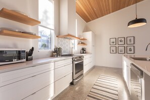 Bright and spacious