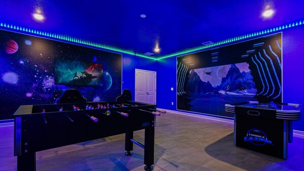 Spielezimmer