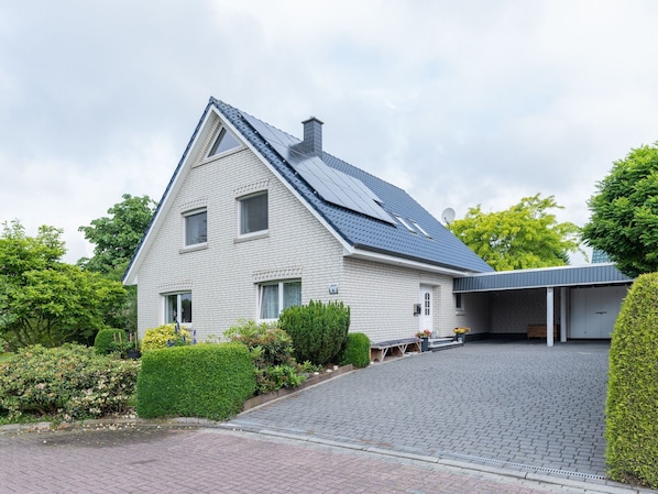 Herzlich Willkommen in der Ferienwohnung Am Walde.