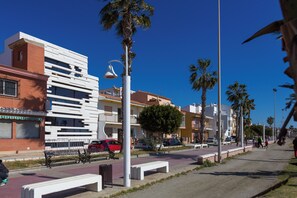 Esterni