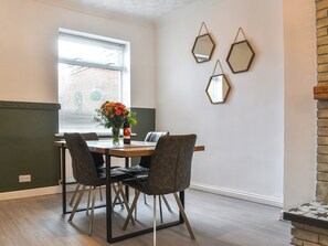 Dining Area | Pitmans Pad, Lingdale