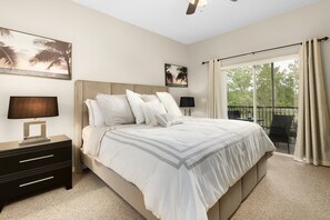 Master bedroom - Lakeside