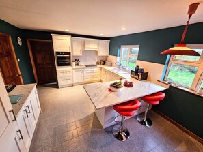 Modern kitchen in Lark Rise Holiday Home Glenbeigh