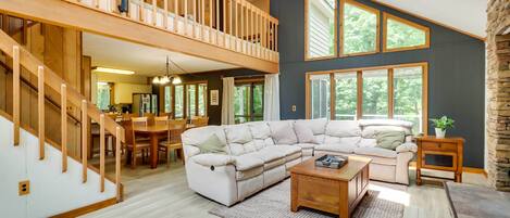 Gouldsboro Vacation Rental | 3BR | 2BA | Step-Free Access | 2,500 Sq Ft