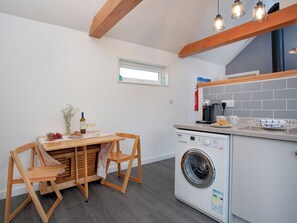 Dining Area | Meadow View - Hillhead Farm, Carnkie, near Redruth