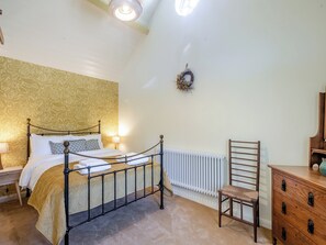 Double bedroom | The Old Reading Room, Salhouse, near Norwich