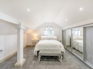 Double bedroom | Goosehill Fold, Warmfield, near Wakefield