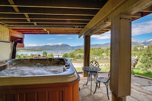 Private Hot Tub | Gas Grill (Propane Not Provided) | Fire Pit