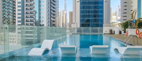 Pool w/ Burj Khalifa Views