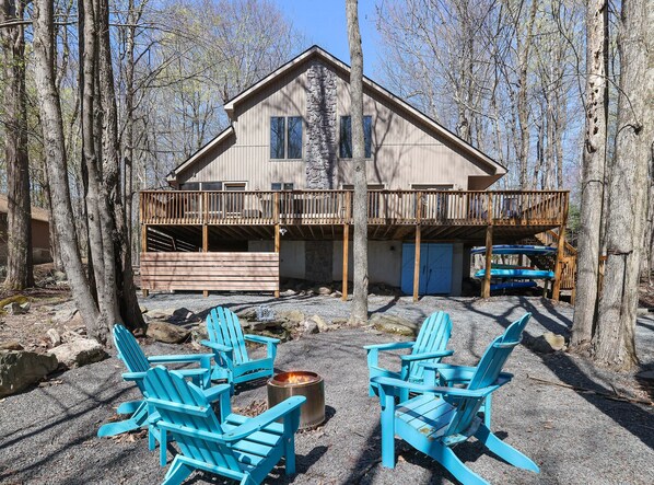 The expansive deck covers from front door to back porch. 