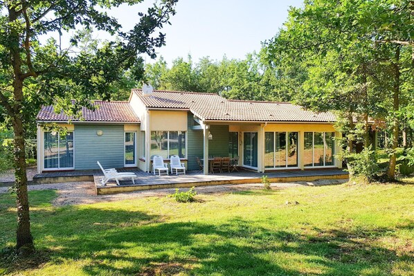 Extérieur maison de vacances [été]