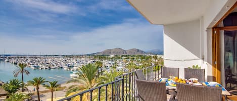 Holiday flat with views in Puerto Alcudia