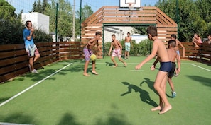 Terrain de sport