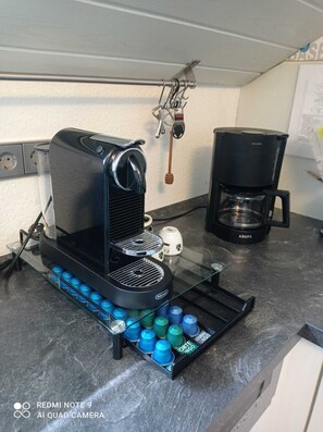 Kaffe och/eller kaffebryggare
