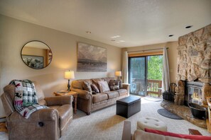 Mountain Condo with Deck