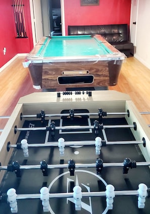 Spielezimmer