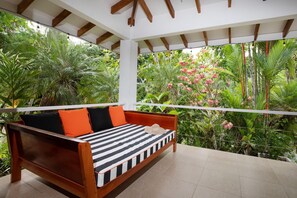 Tropical  Casa Ventanas with private pool in MA (1123)