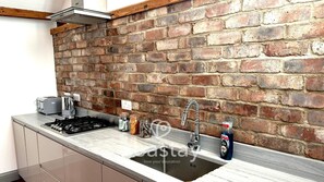 Seastay Presents The Old Boathouse Broadstairs Kent - Kitchen