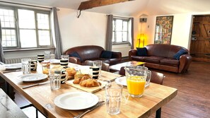 Seastay Presents The Old Boathouse Broadstairs Kent - Lounge