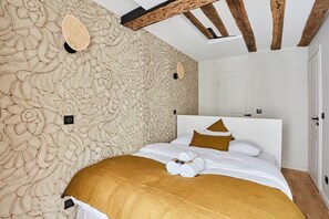 Chambre 2 - Bedroom 2