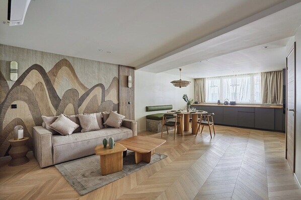 ESAPCE SALON / SALLE A MANGER / 
