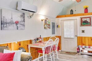 Entryway | Dining Area | Dishware & Flatware Provided