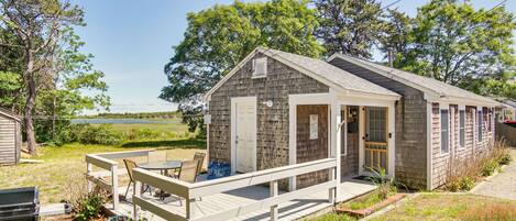 West Yarmouth Vacation Rental | 1BR | 1BA | 280 Sq Ft | 1 Step to Enter