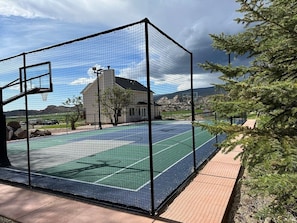 Sport court