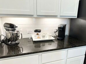 Kitchenaid Mixer and Keurig coffee maker