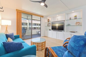 Modern living room (1)