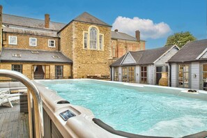 Bubbelpool utomhus
